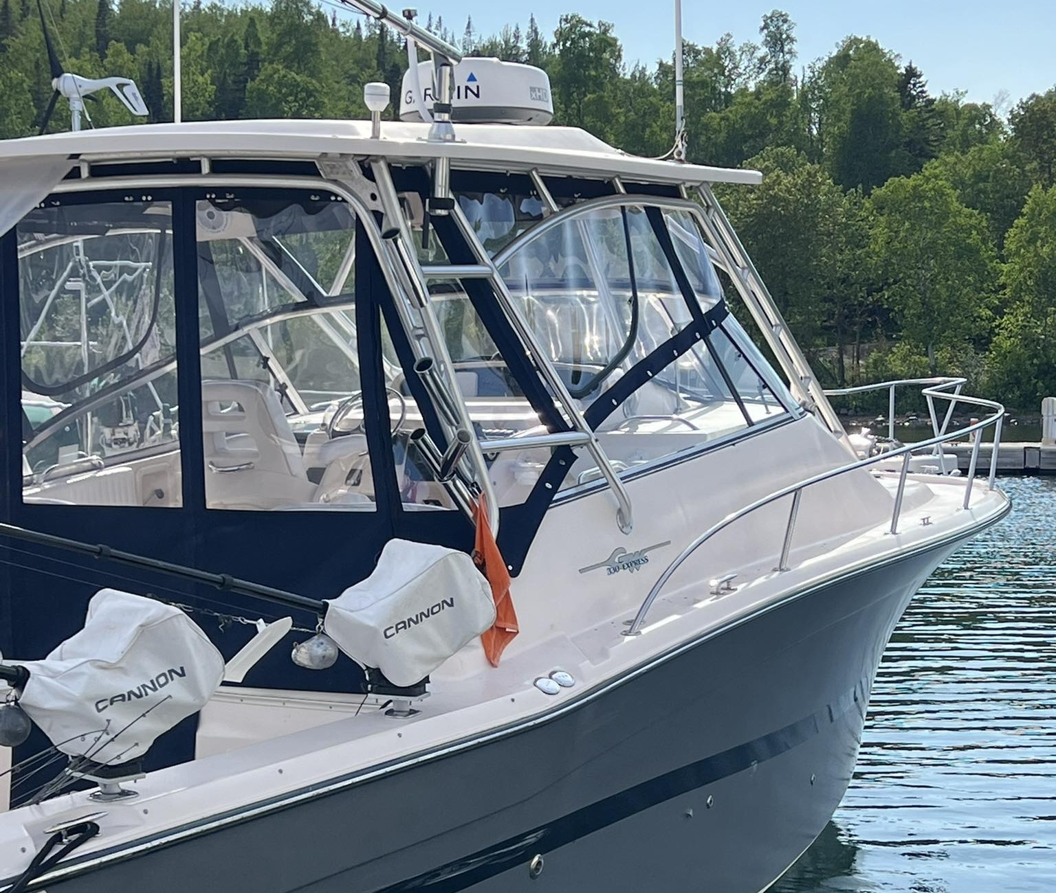 Powerboat Cockpit Enclosure